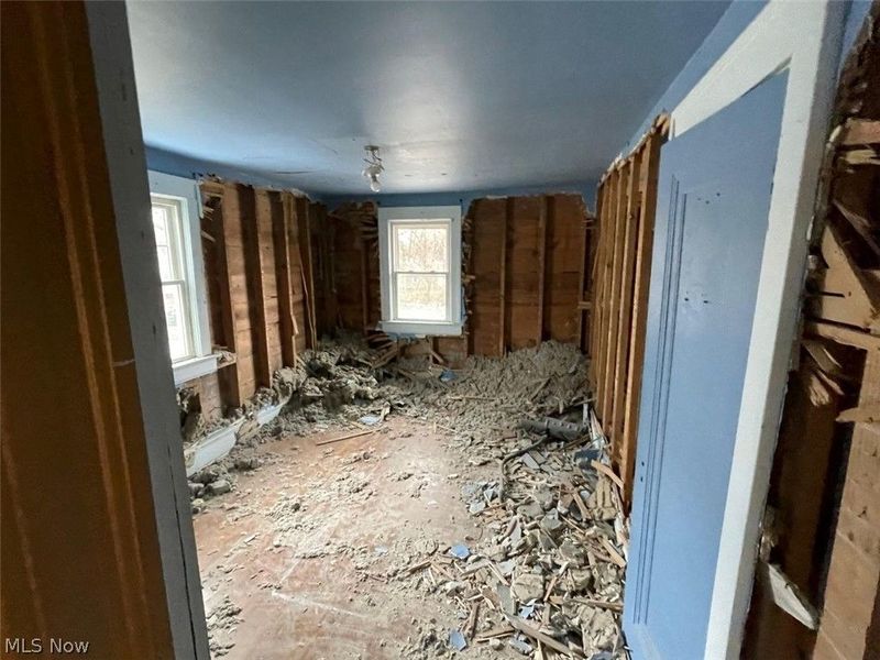 73 W Burns Avenue, Akron, OH 44310 Photo 5