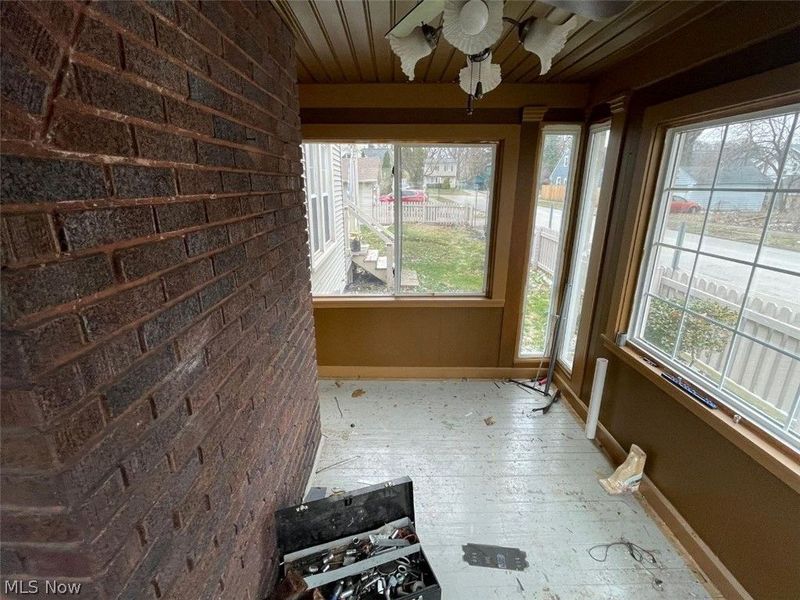 73 W Burns Avenue, Akron, OH 44310 Photo 8
