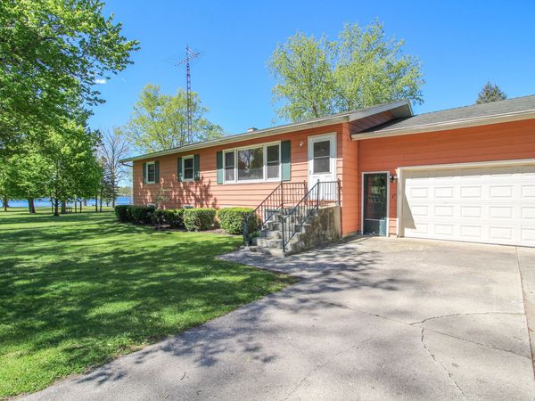 57436 Gearharts Landing Road, Three Rivers, MI 49093