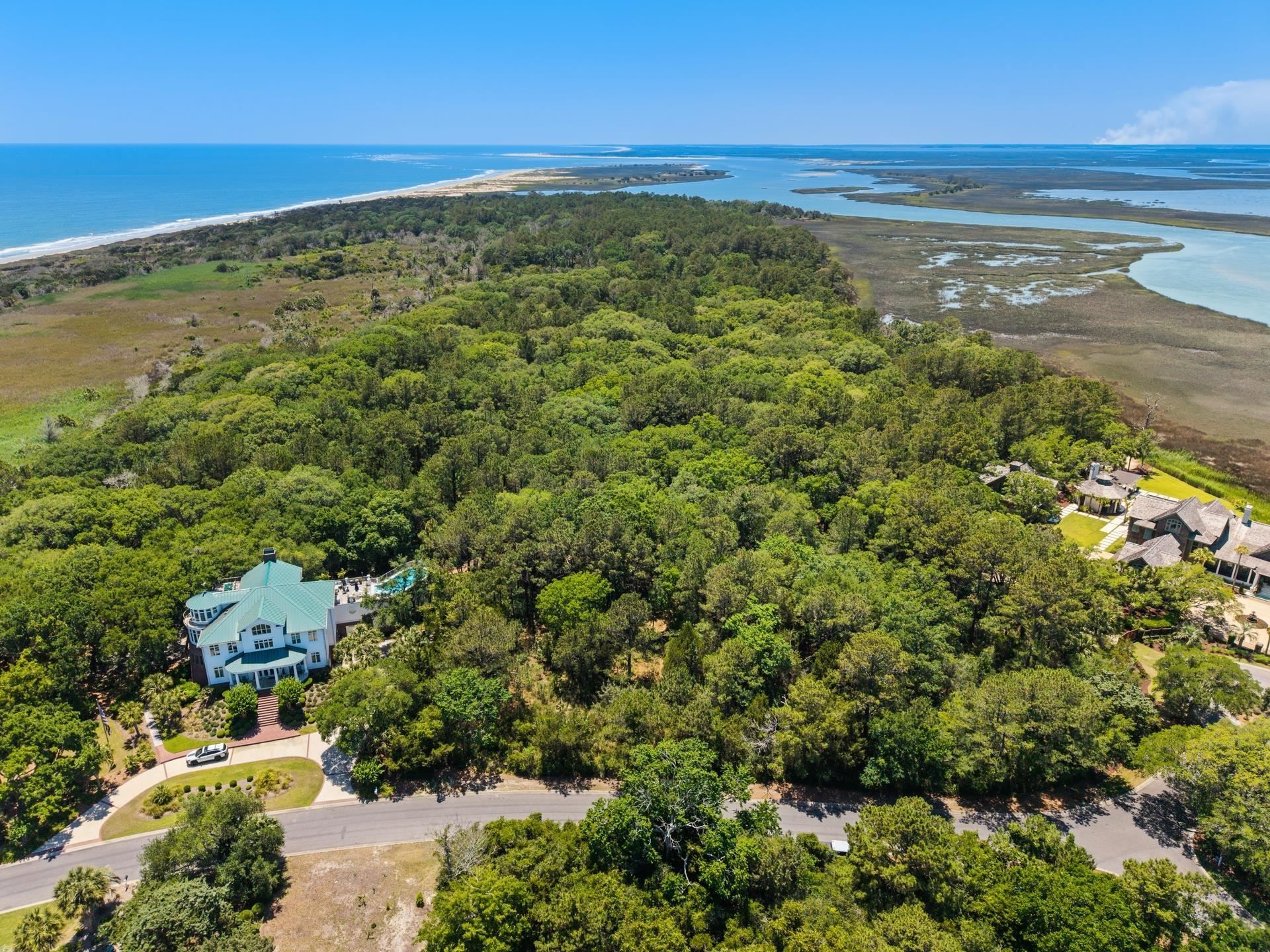 Ocean Green Dr. Photo 2