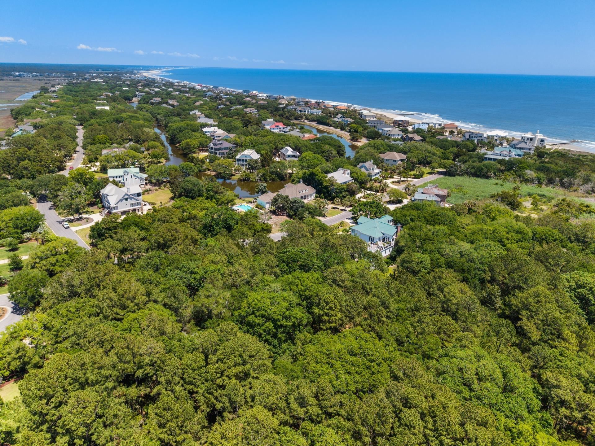 Ocean Green Dr. Photo 5