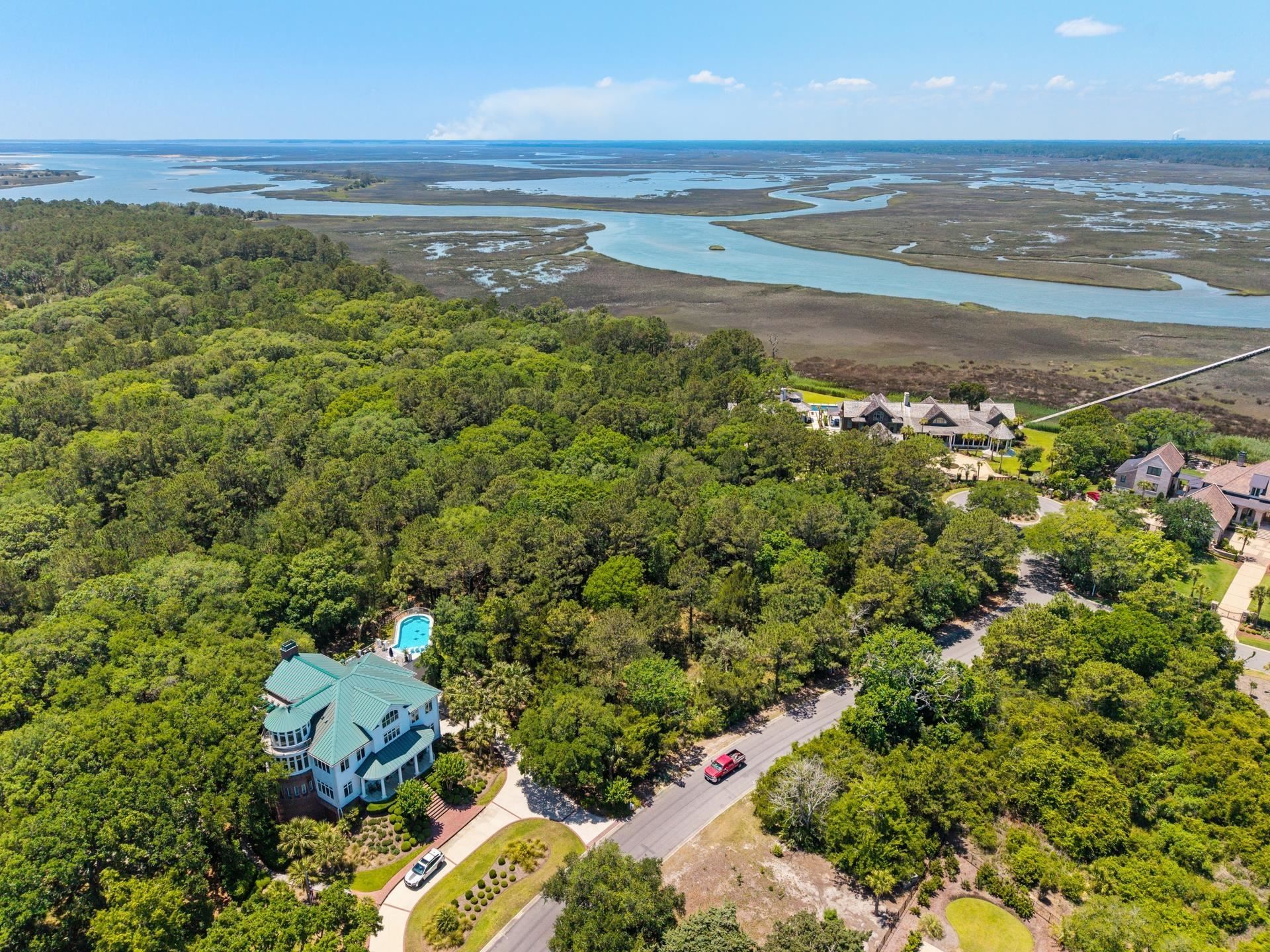 Ocean Green Dr. Photo 9