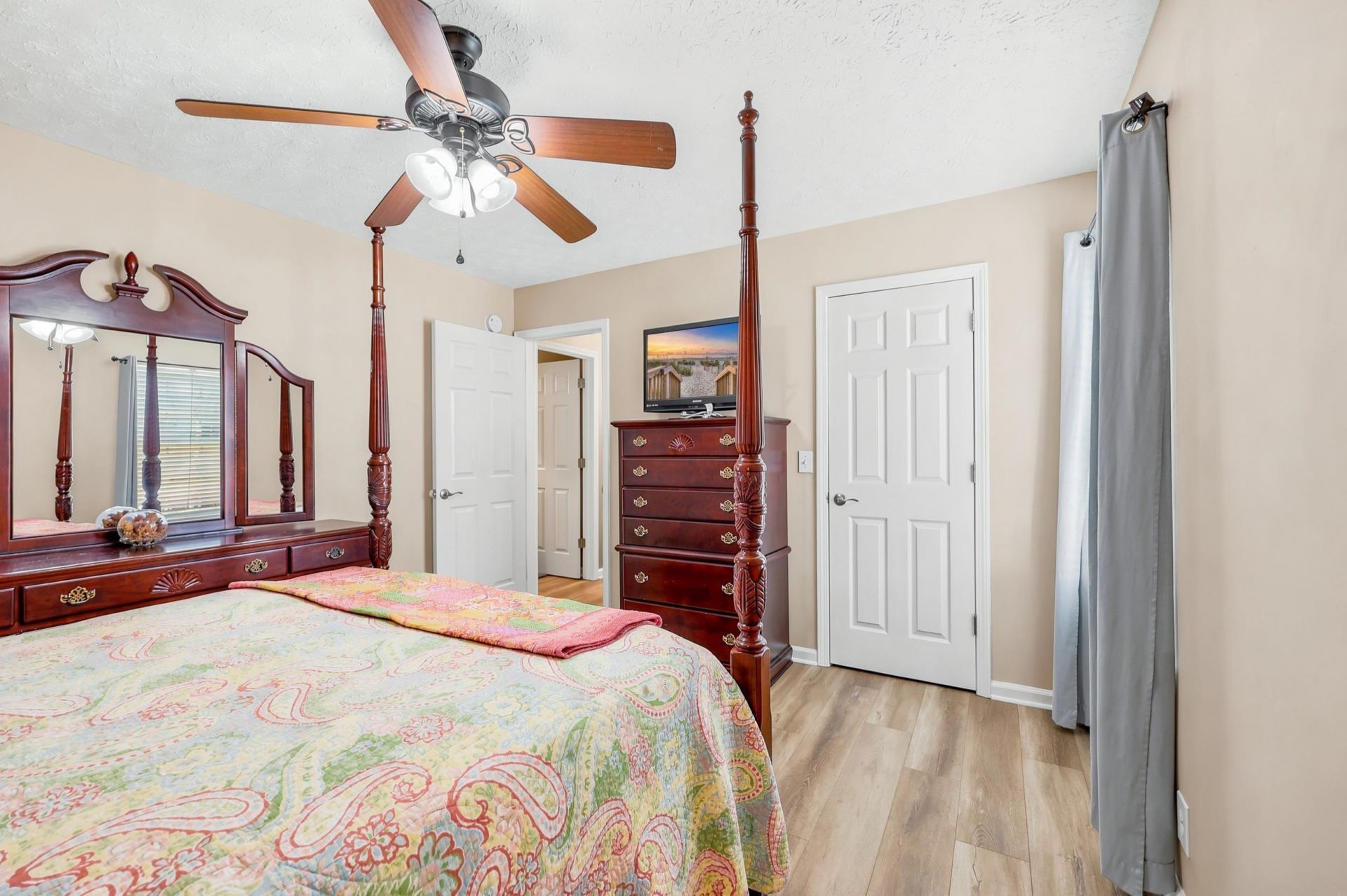 4111 Wrens Crossing Photo 25