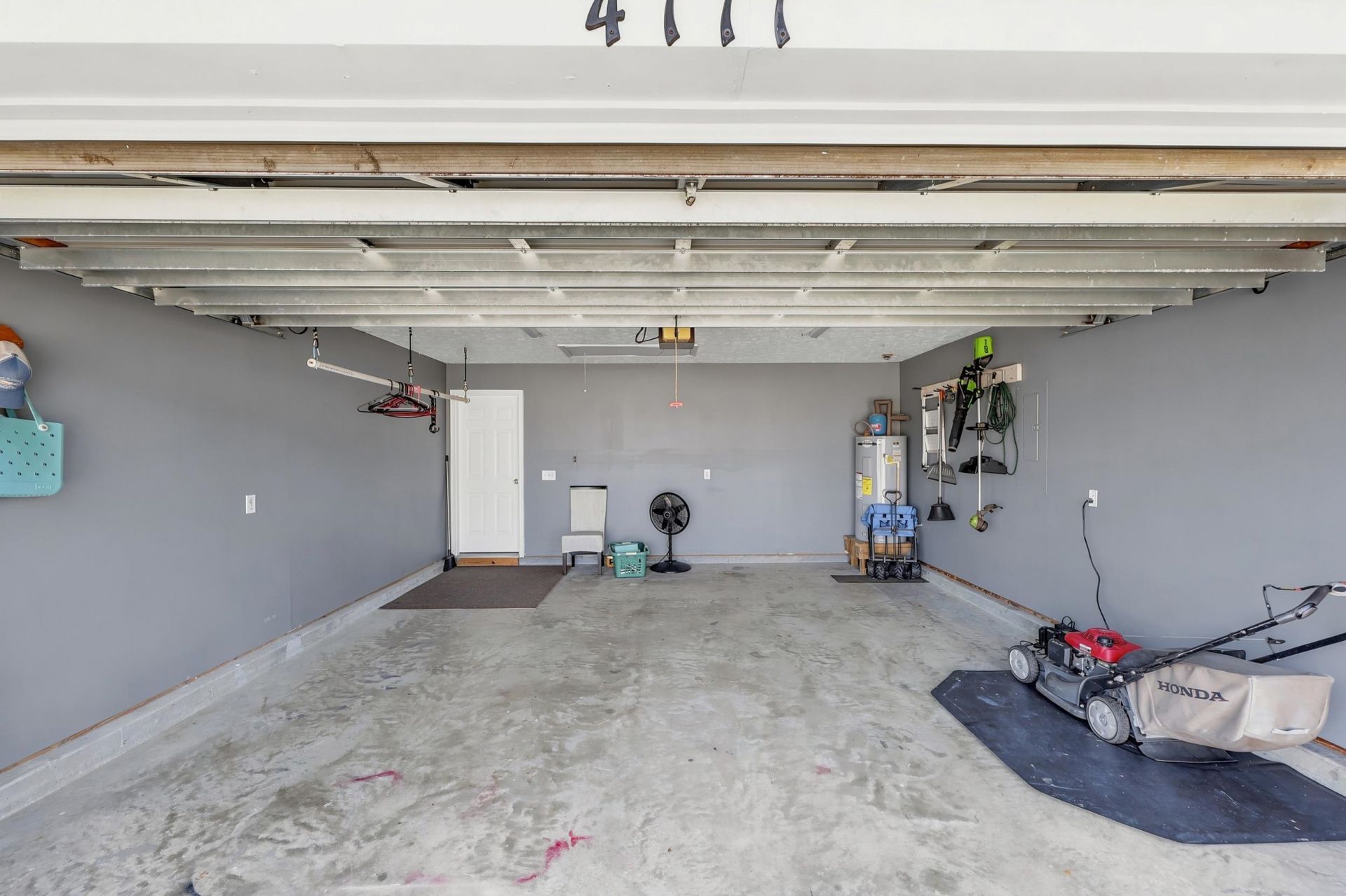 4111 Wrens Crossing Photo 33