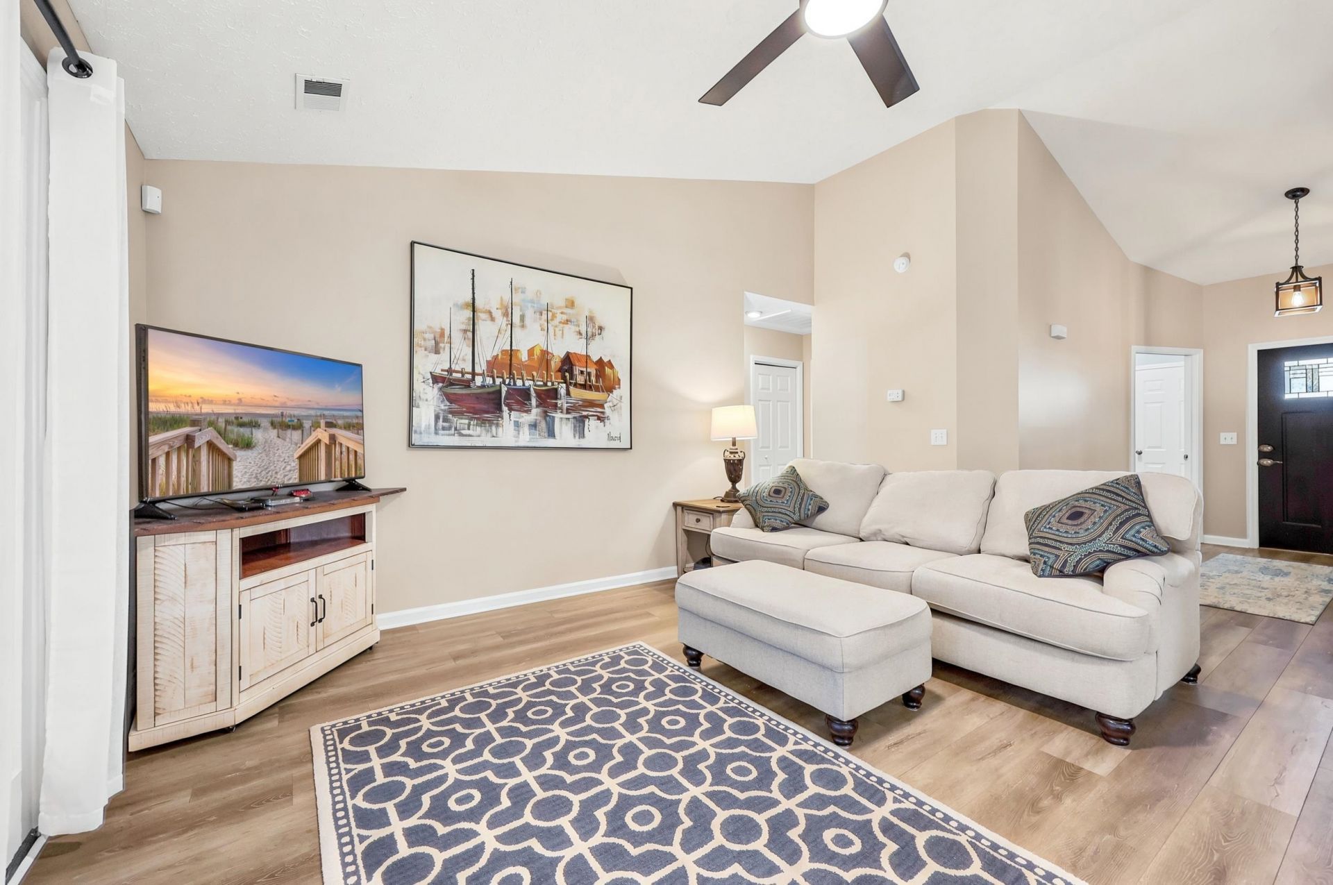 4111 Wrens Crossing Photo 4