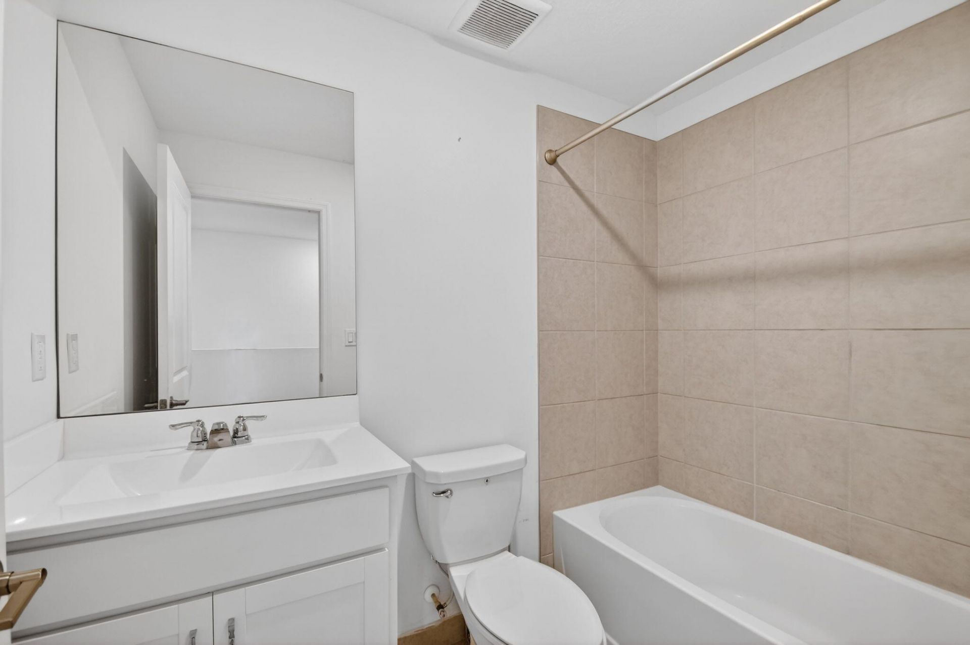 6933 N Harbours Edge Avenue, Lake Worth, FL 33467 Photo