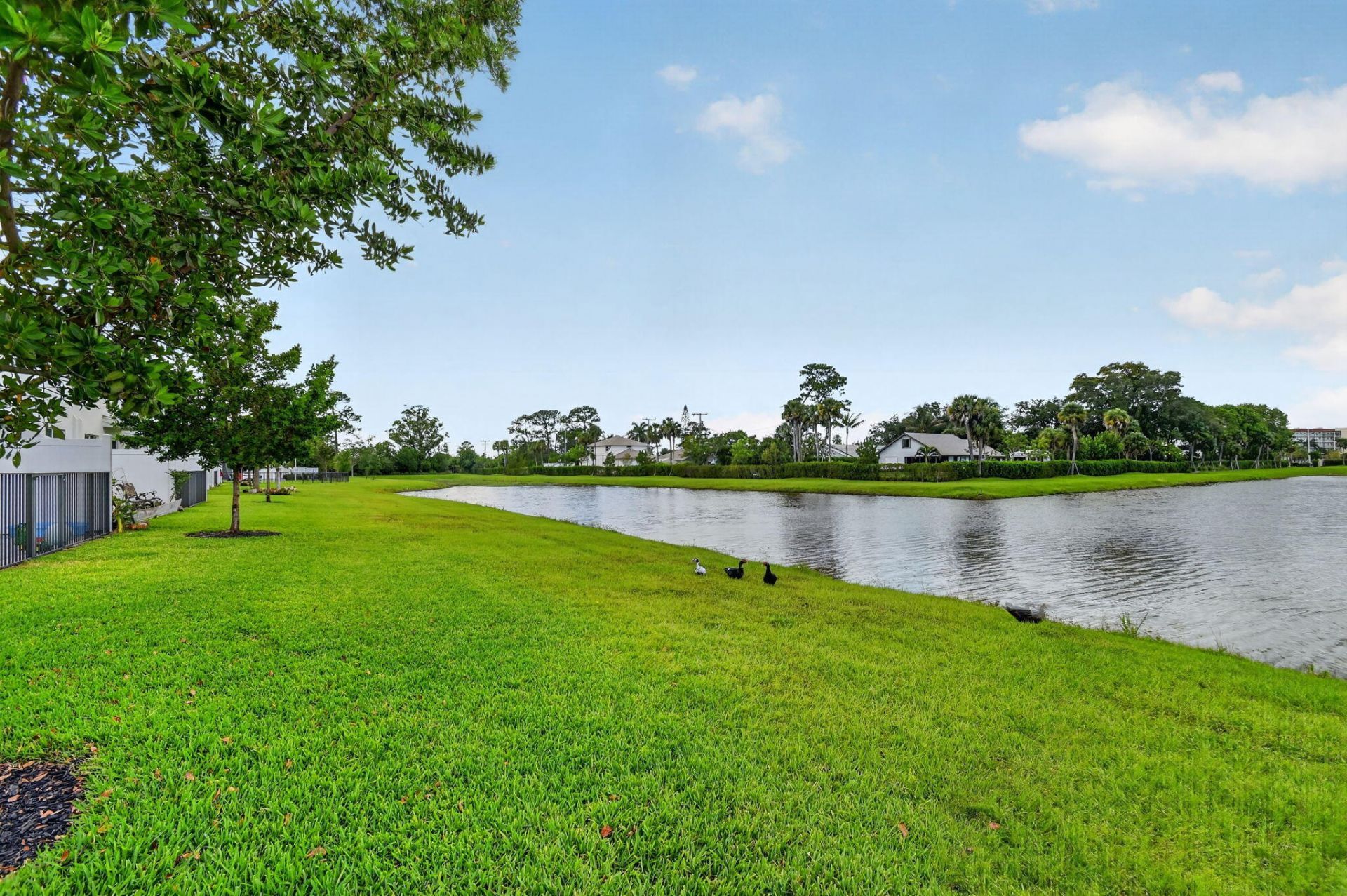 6933 N Harbours Edge Avenue, Lake Worth, FL 33467 Photo