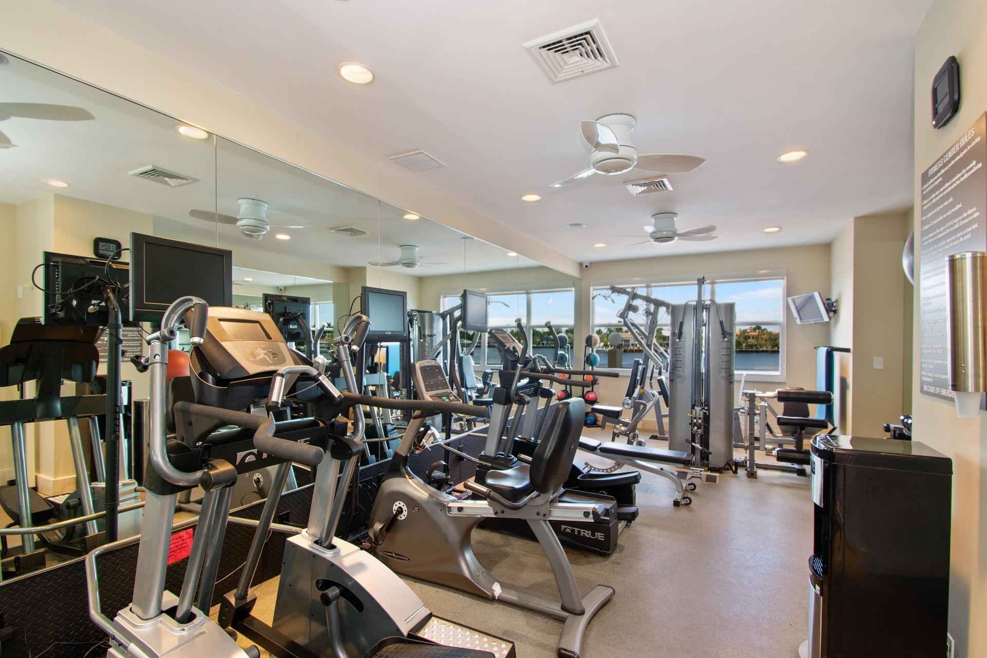 511 Bayshore Drive, Unit 206, Fort Lauderdale, FL 33304 Photo