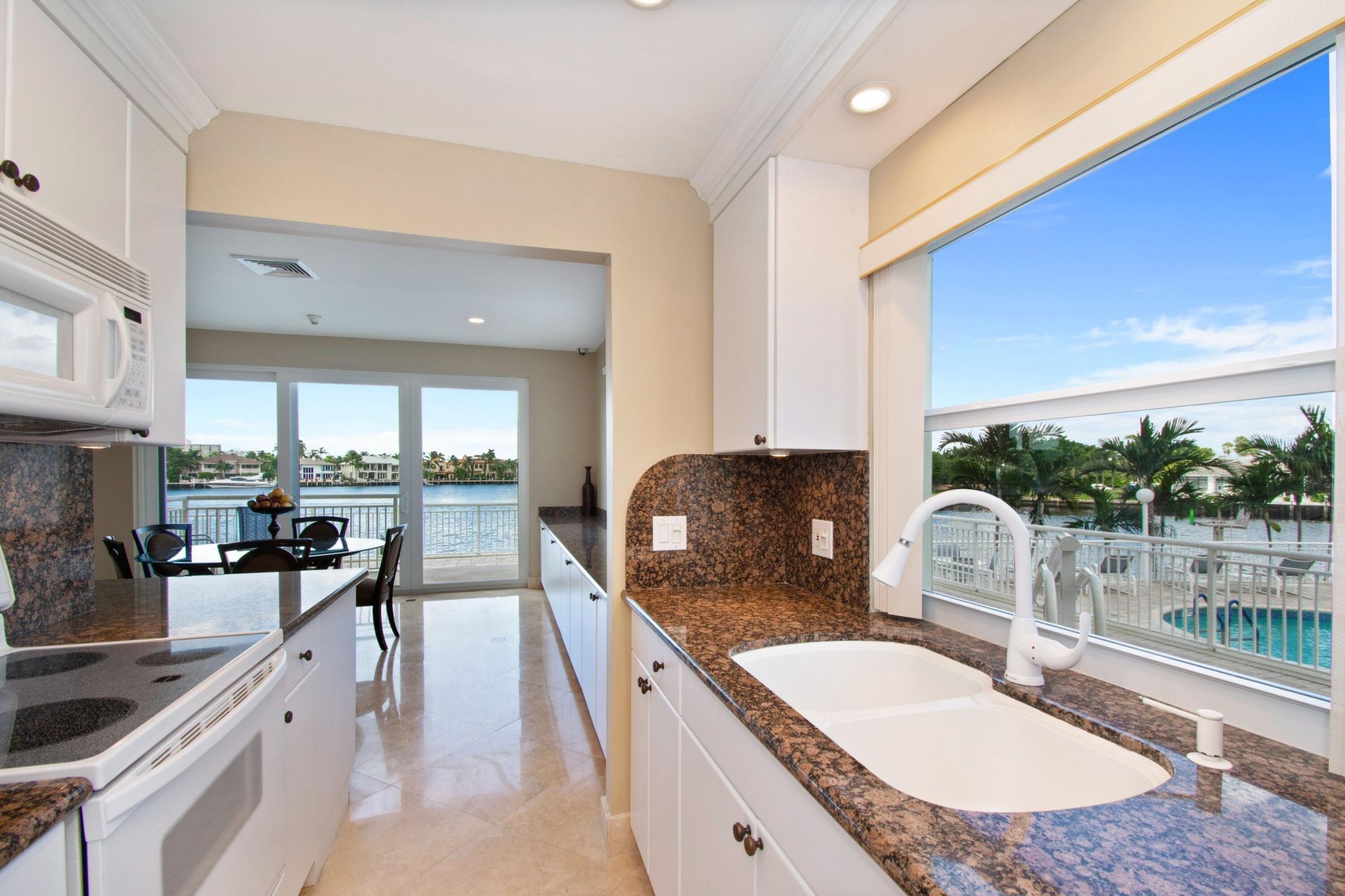 511 Bayshore Drive, Unit 206, Fort Lauderdale, FL 33304 Photo