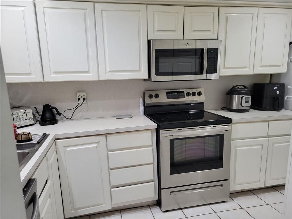 599 NE 7th Avenue, Fort Lauderdale, FL 33301 Photo