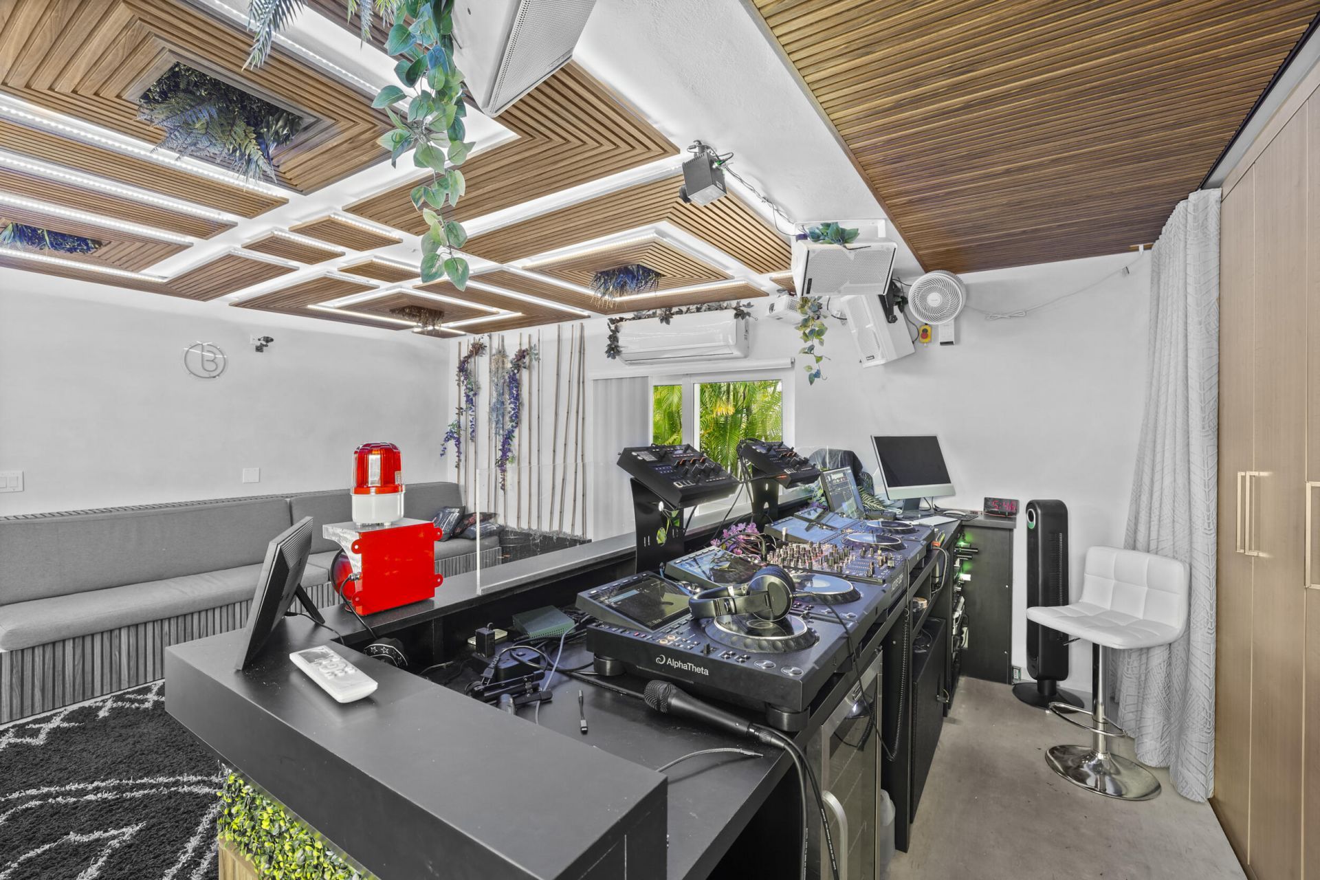 1321 Tangelo Isle, Fort Lauderdale, FL 33315 Photo
