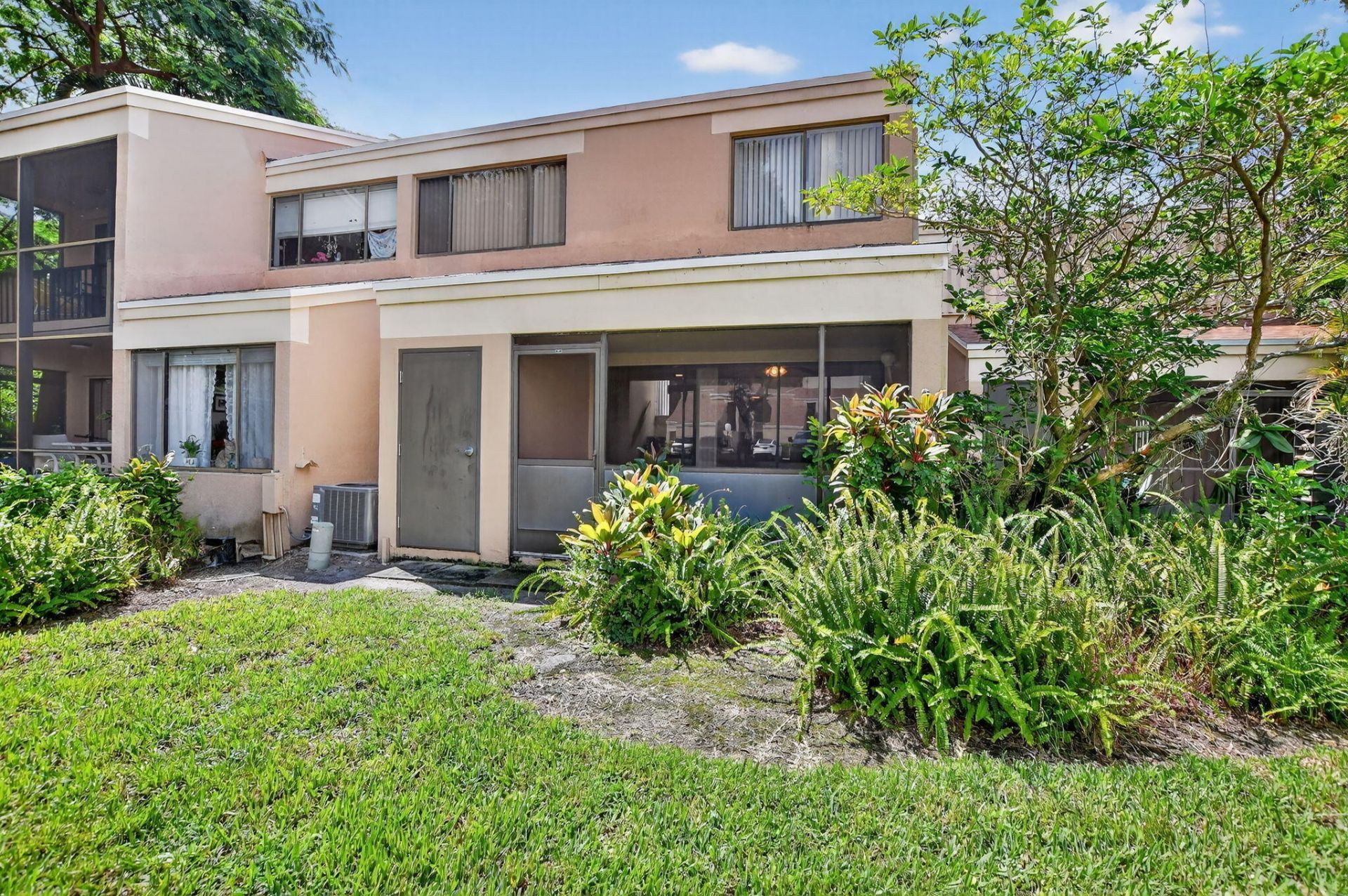 1061 NW 13th Street, Unit 2, Boca Raton, FL 33486 Photo