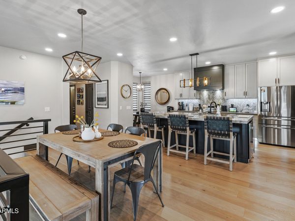 15221 N CLUBGATE Drive, Unit 2077, Scottsdale, AZ 85254