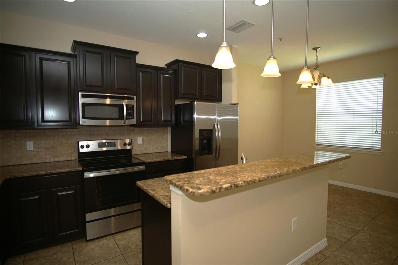 11406 Marbella Terrace Street, Tampa, FL 33637 Photo