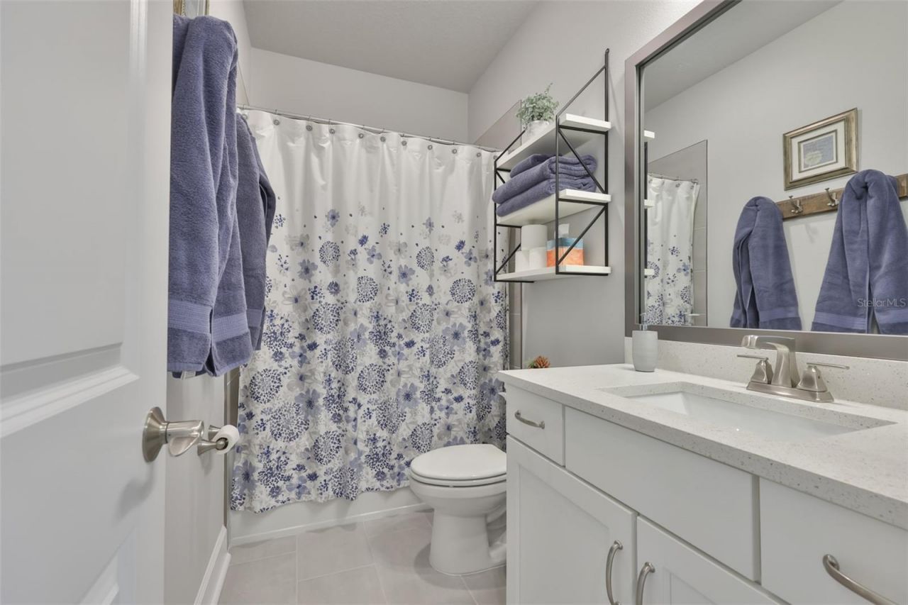 2407 W Gray Street, Tampa, FL 33609 Photo