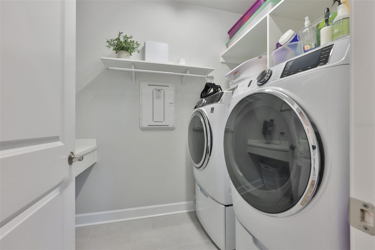 2407 W Gray Street, Tampa, FL 33609 Photo