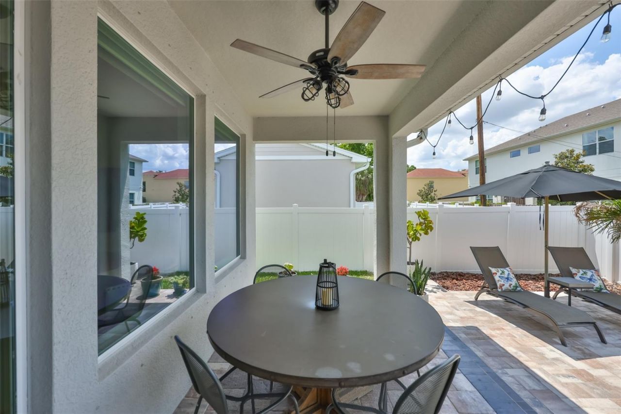 2407 W Gray Street, Tampa, FL 33609 Photo