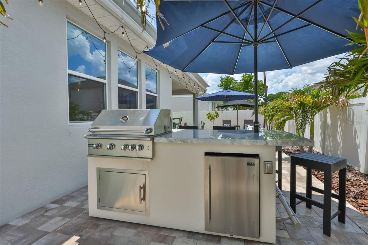2407 W Gray Street, Tampa, FL 33609 Photo