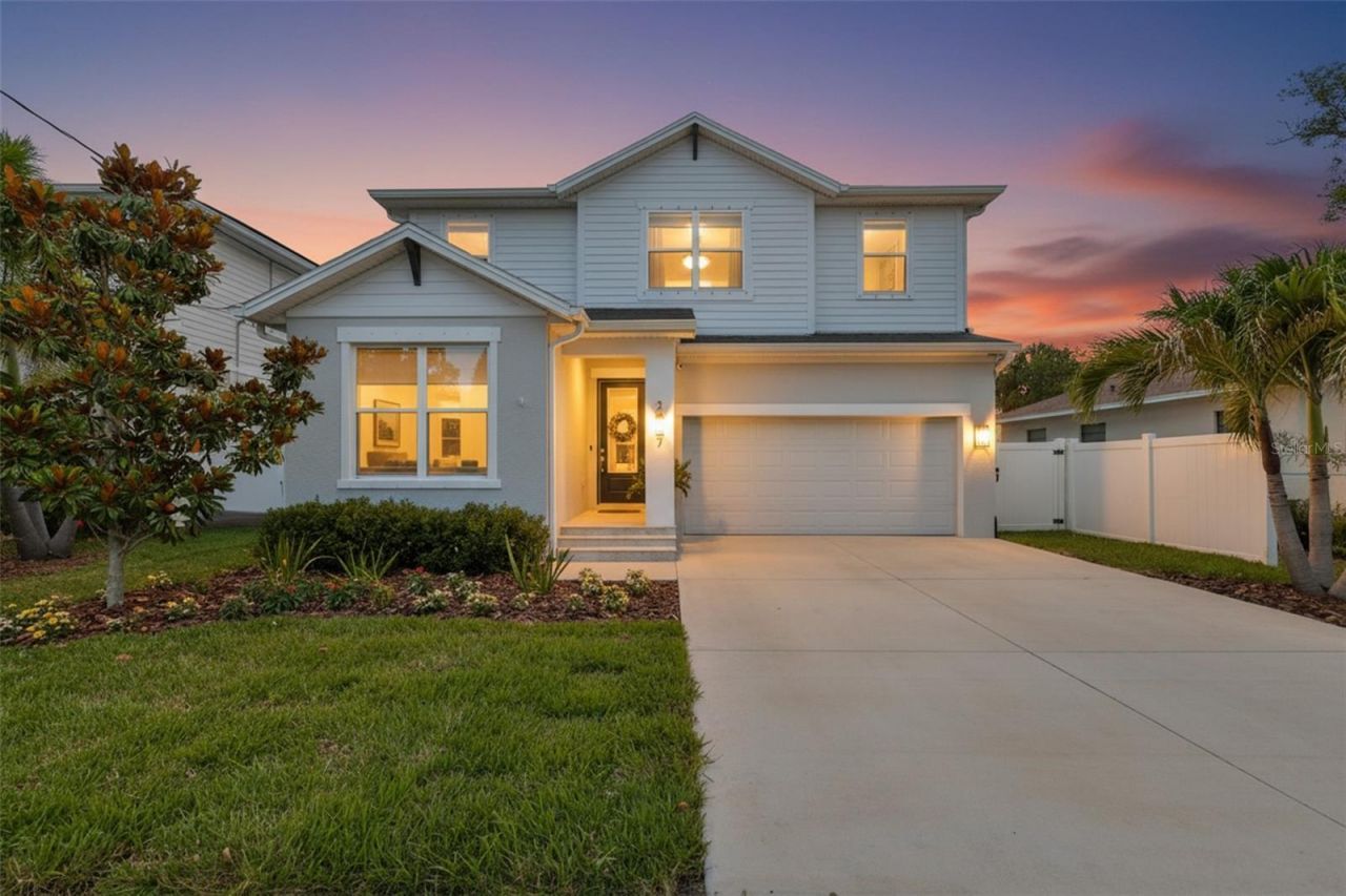 2407 W Gray Street, Tampa, FL 33609 Photo