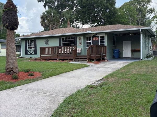 219 KENSINGTON AVENUE , DELAND, FL 32724