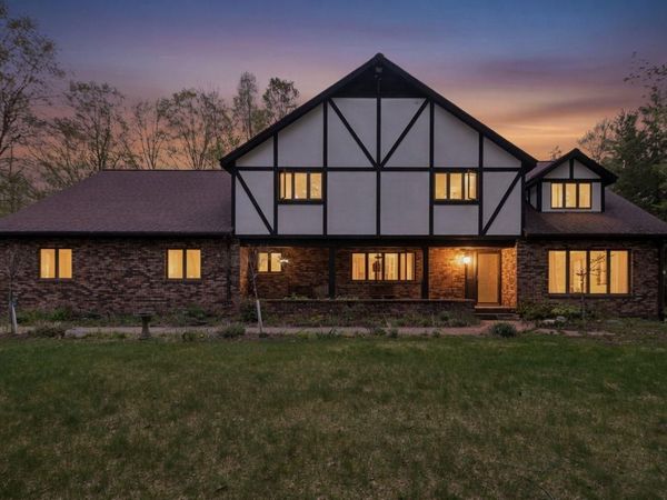 2213 Maple Ln, Ashland, WI 54806