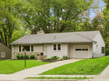 3932 W 58th Street, Edina, MN 55424