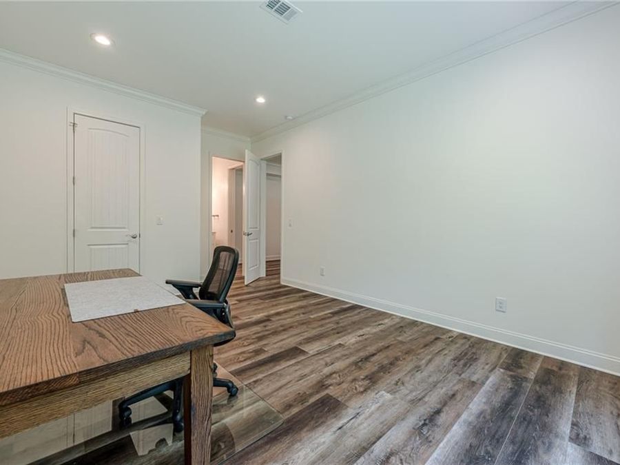 Property Image 61