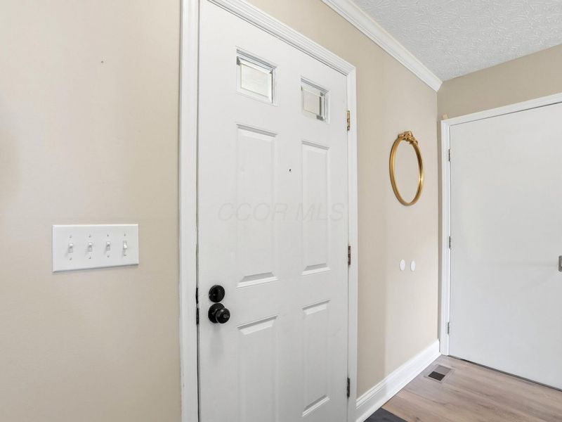 1215 Tranquil Drive, Columbus, OH 43085 Photo 5