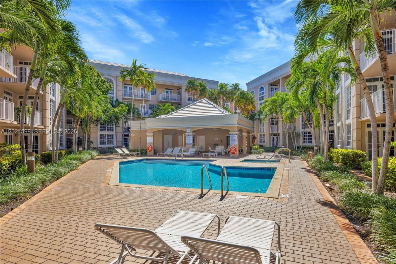 1280 S Alhambra Cir , Unit 1407, Coral Gables, FL 33146 Photo