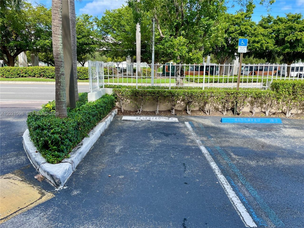 1280 S Alhambra Cir , Unit 1407, Coral Gables, FL 33146 Photo