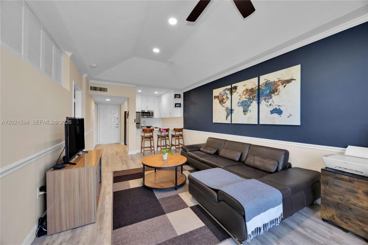 1280 S Alhambra Cir , Unit 1407, Coral Gables, FL 33146 Photo