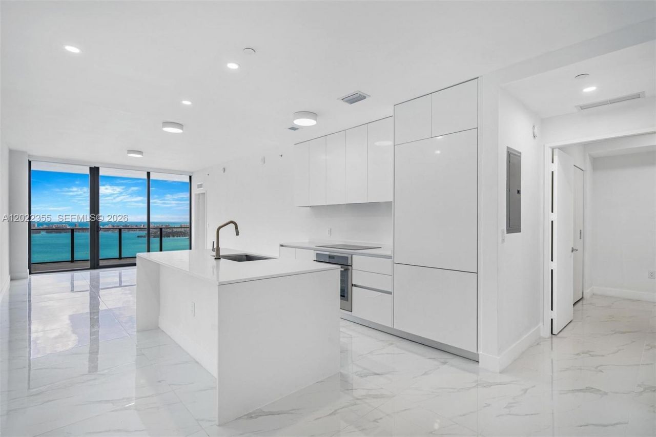 700 NE 24, Unit 4104, Miami, FL 33137 Photo