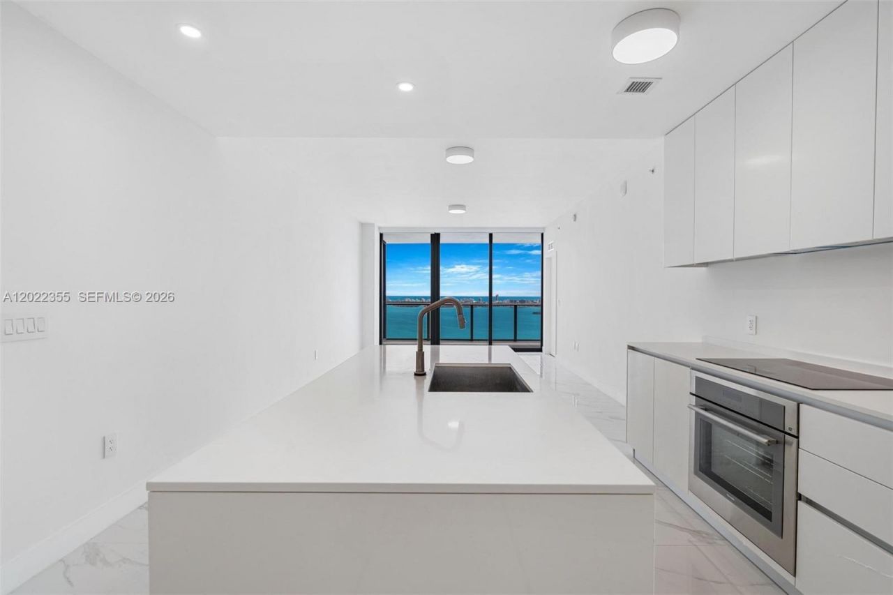 700 NE 24, Unit 4104, Miami, FL 33137 Photo