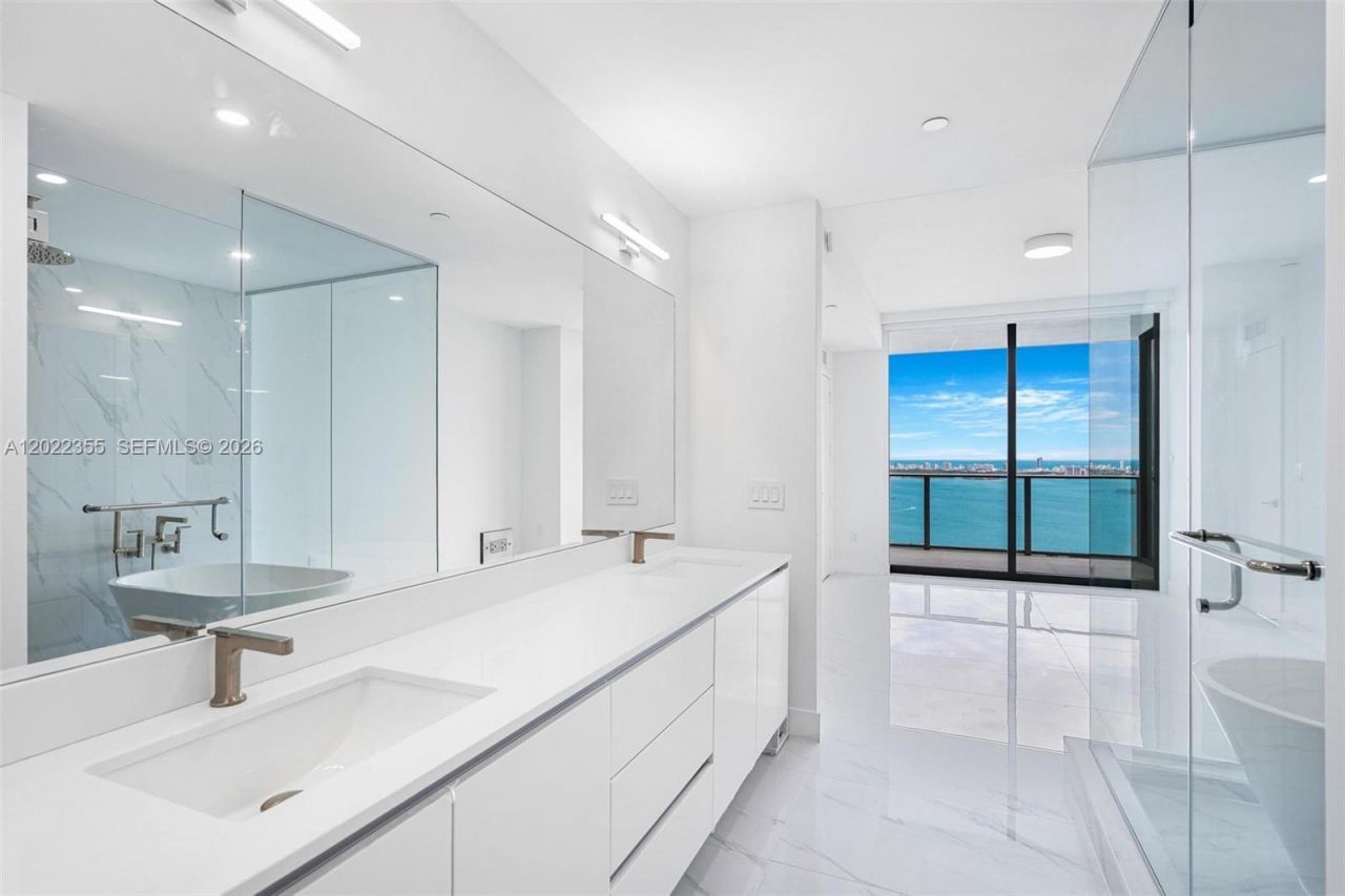 700 NE 24, Unit 4104, Miami, FL 33137 Photo