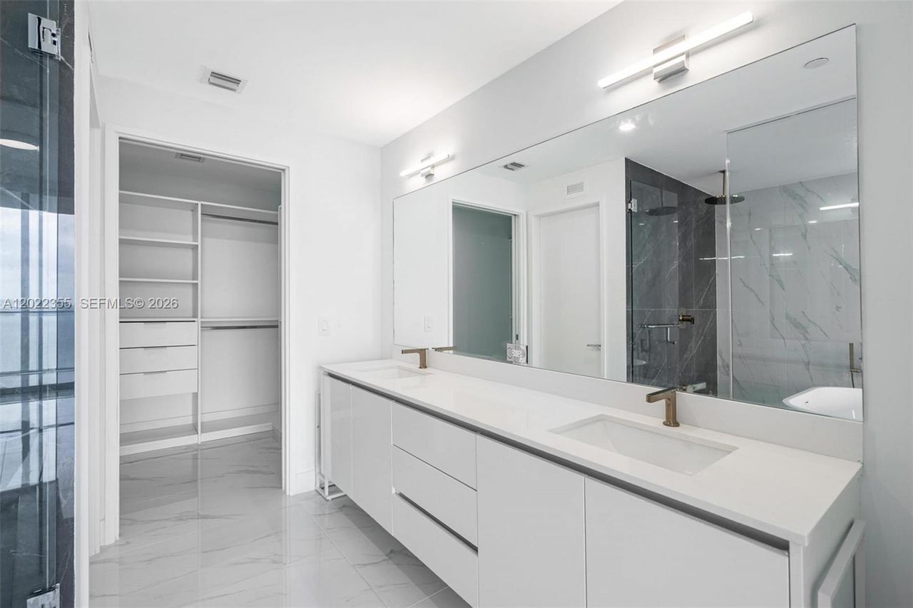 700 NE 24, Unit 4104, Miami, FL 33137 Photo