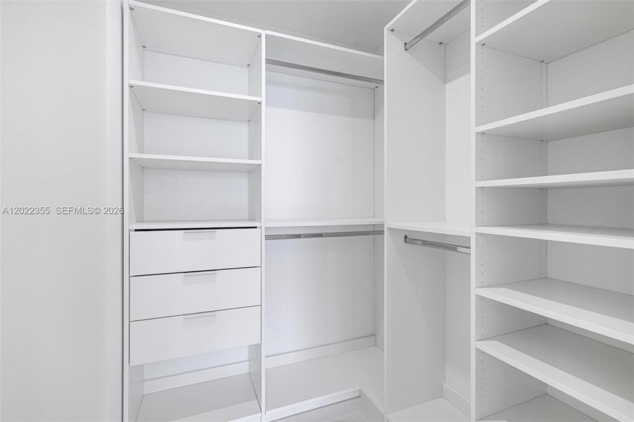 700 NE 24, Unit 4104, Miami, FL 33137 Photo