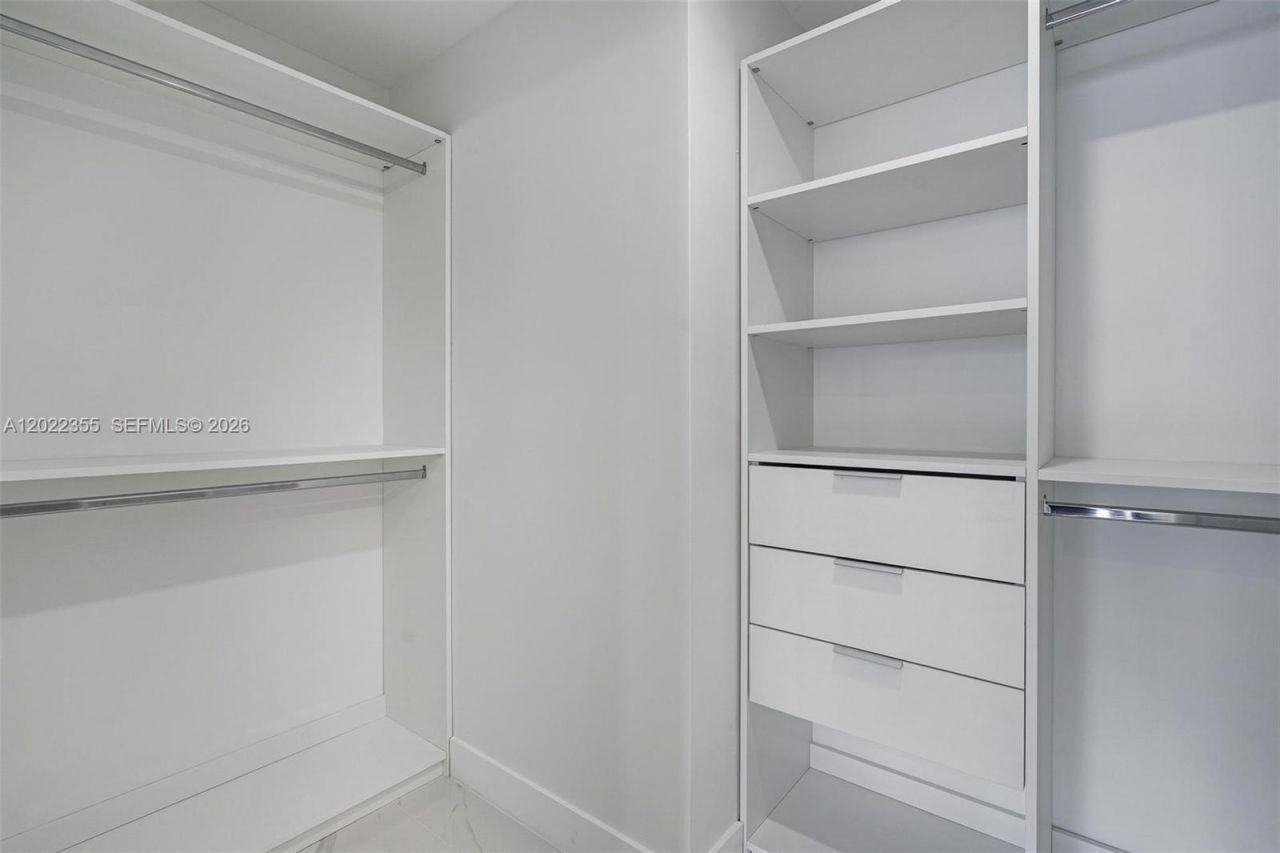 700 NE 24, Unit 4104, Miami, FL 33137 Photo