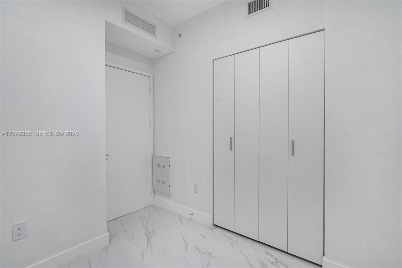 700 NE 24, Unit 4104, Miami, FL 33137 Photo