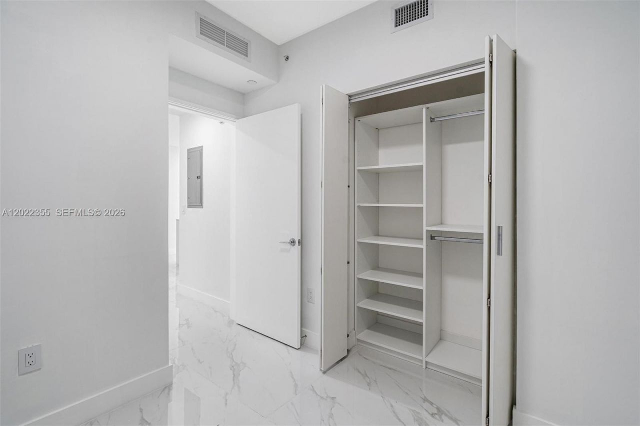700 NE 24, Unit 4104, Miami, FL 33137 Photo