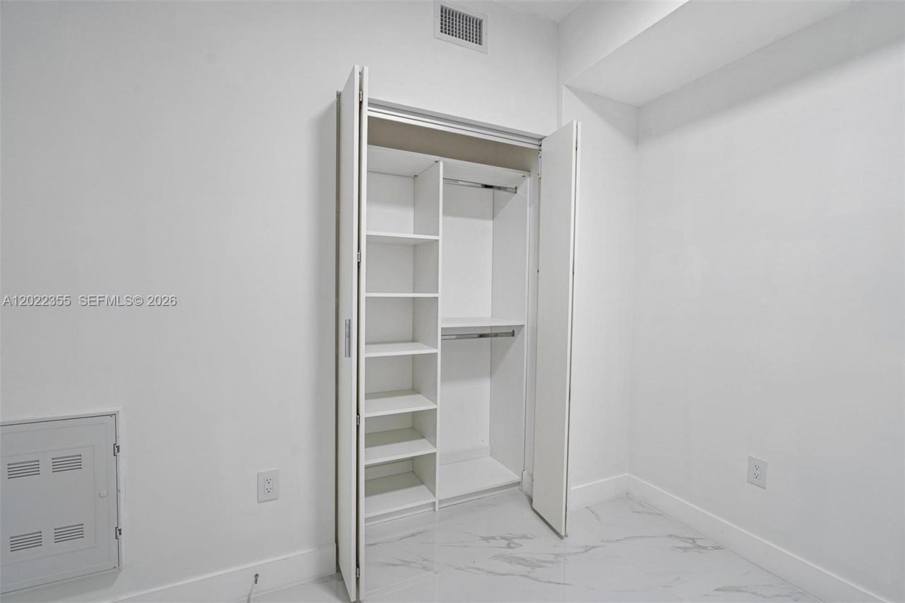 700 NE 24, Unit 4104, Miami, FL 33137 Photo
