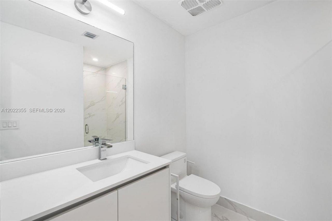 700 NE 24, Unit 4104, Miami, FL 33137 Photo