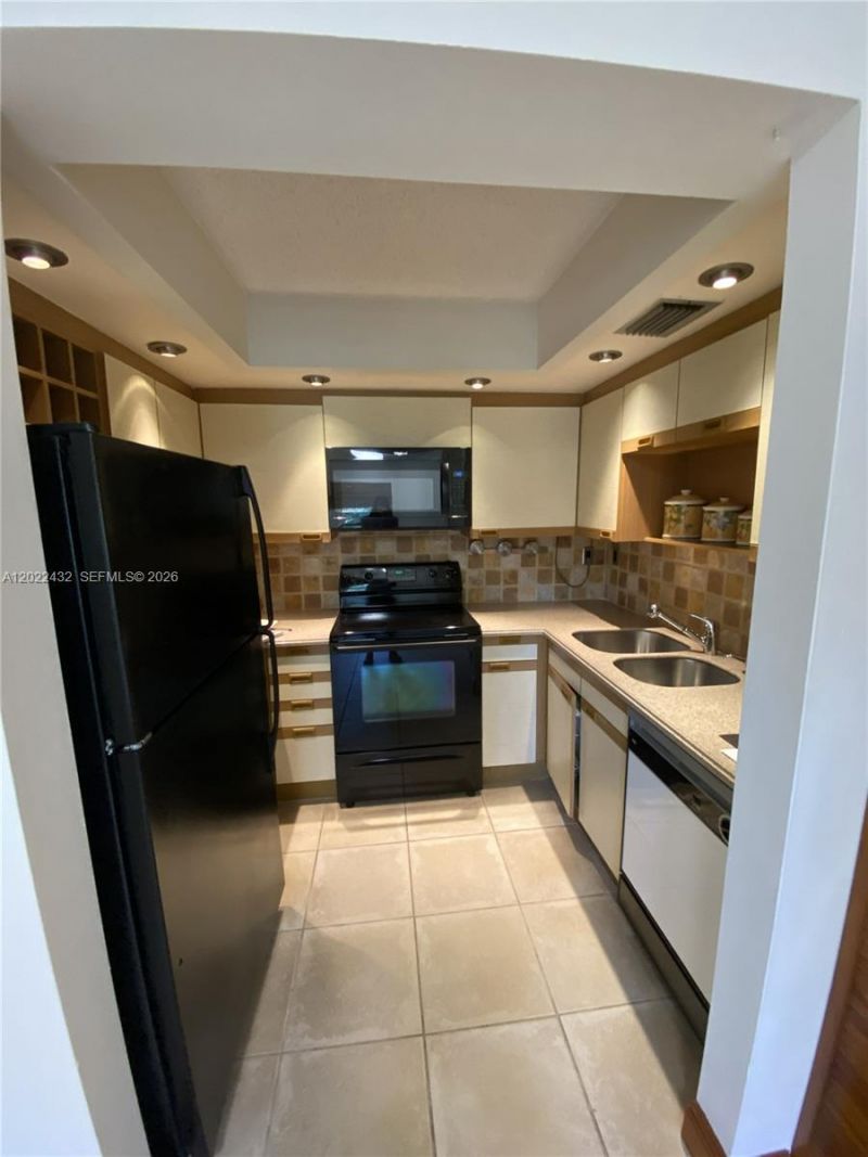 9020 SW 125th Ave , Unit F202, Miami, FL 33186 Photo