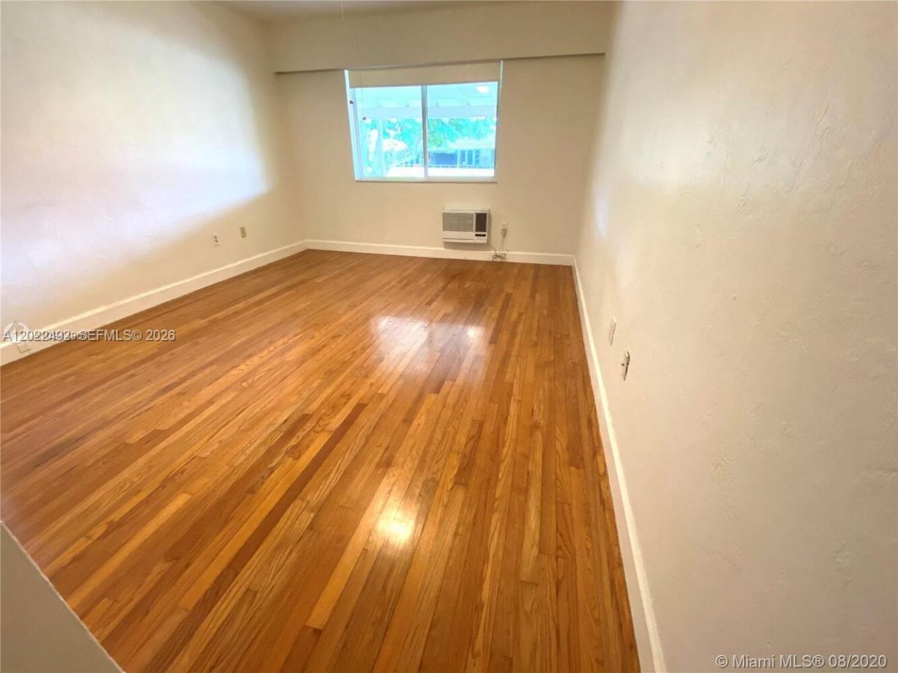 30 Park Dr , Unit 16, Bal Harbour, FL 33154 Photo