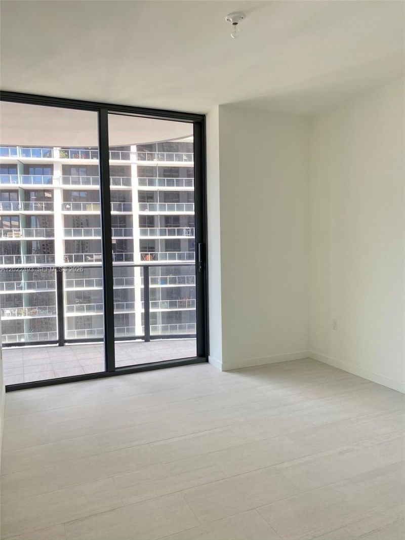 1000 Brickell Plz , Unit 2715, Miami, FL 33131 Photo