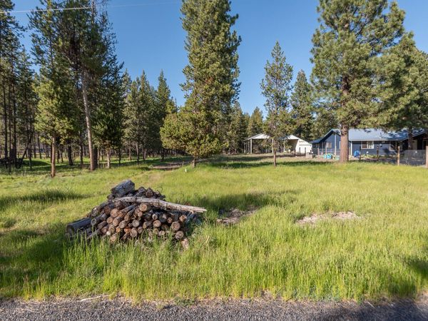 55548 Gross Drive, Bend, OR 97707