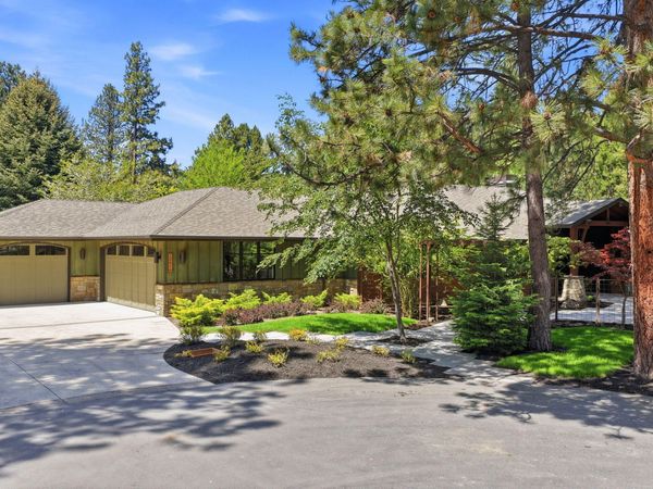 20430 Powder Mountain Court, Bend, OR 97702
