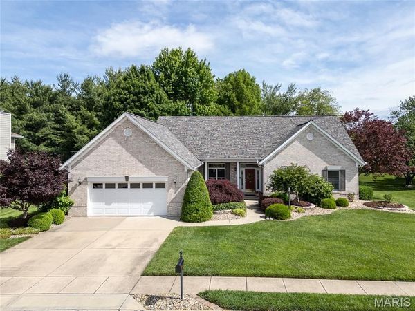 13 Weybridge Court , Edwardsville, IL 62025