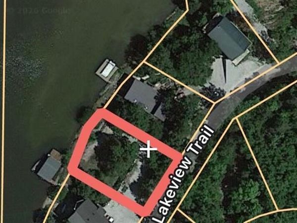 66 Lakeview Trail, New Florence, MO 63363