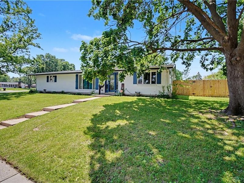 1043 Heathwood, Englewood, OH 45322 Photo 2