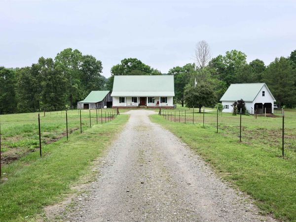129 Old Ridge Rd, Salem, AR 72576